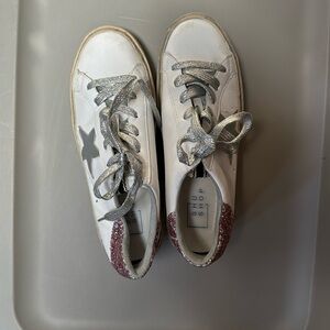 ShuShop Sneakers 6.5